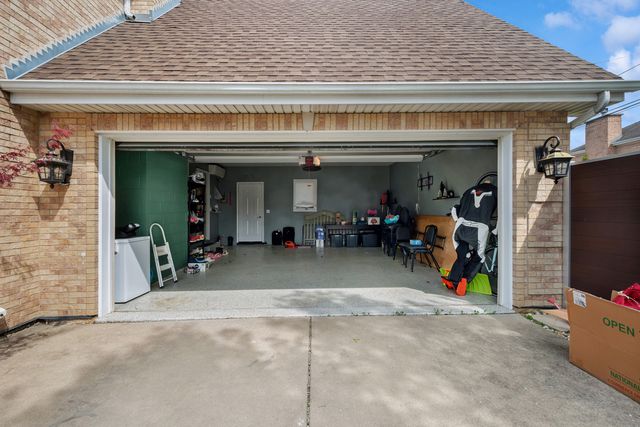 4647 N Thatcher Avenue, Norridge, IL 60706