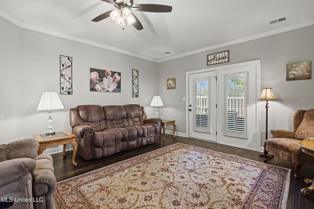 3228 Foxdale Loop, Southaven, MS 38672