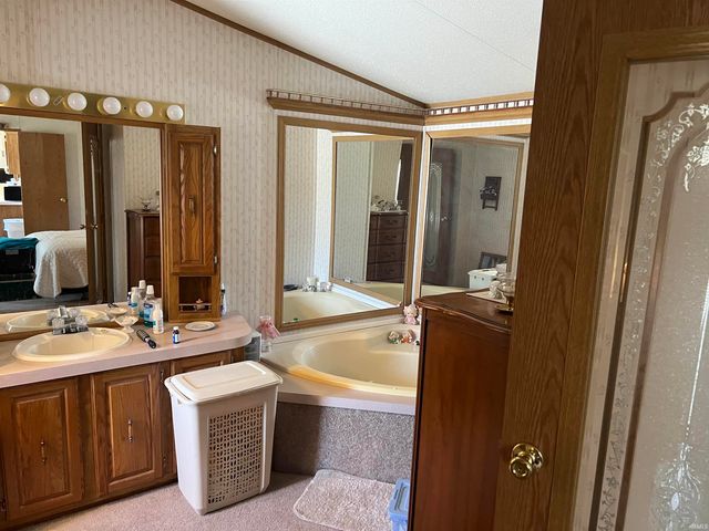 9211 E CR 500 N, Albany, IN 47320