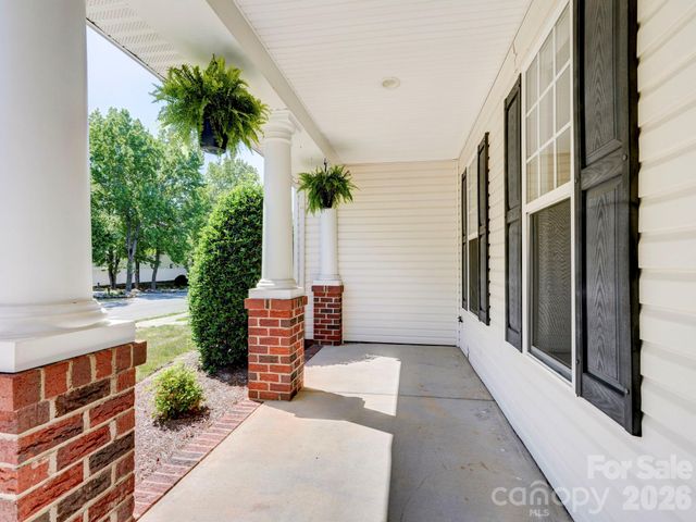 2025 Gable Way Lane, Matthews, NC 28104