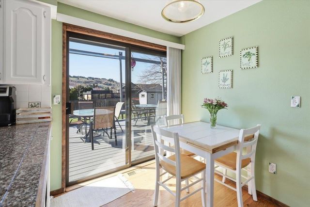 111 N Wright Blvd, Liberty Lake, WA 99019