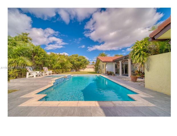 13220 SW 84th Ave -, Pinecrest, FL 33156