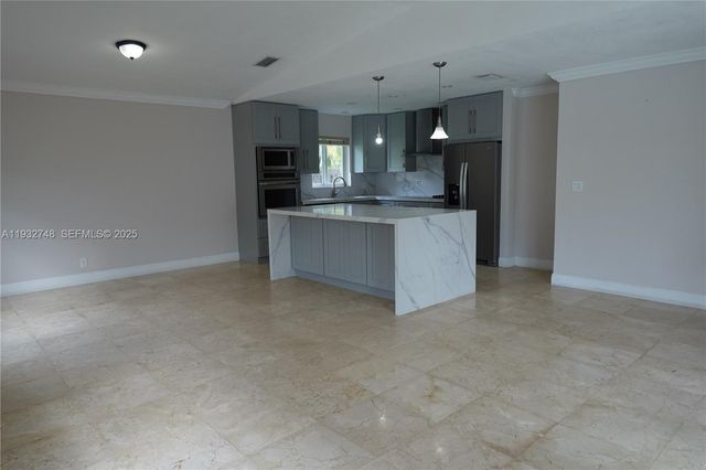 13220 SW 84th Ave -, Pinecrest, FL 33156