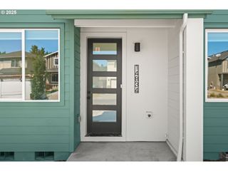 14834 Ne Couch St 6, Portland, OR 97230