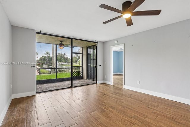 100 NW 76th Avenue 1082, Plantation, FL 33324