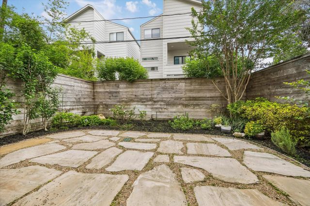 1526 Vermont Street, Houston, TX 77006