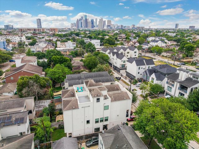 1526 Vermont Street, Houston, TX 77006