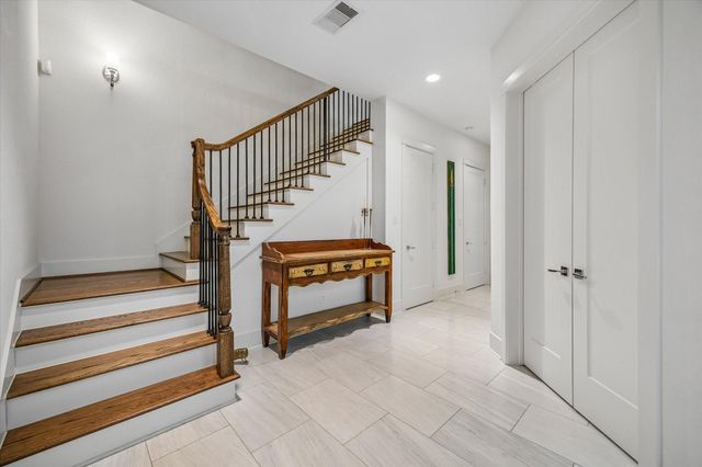 1526 Vermont Street, Houston, TX 77006