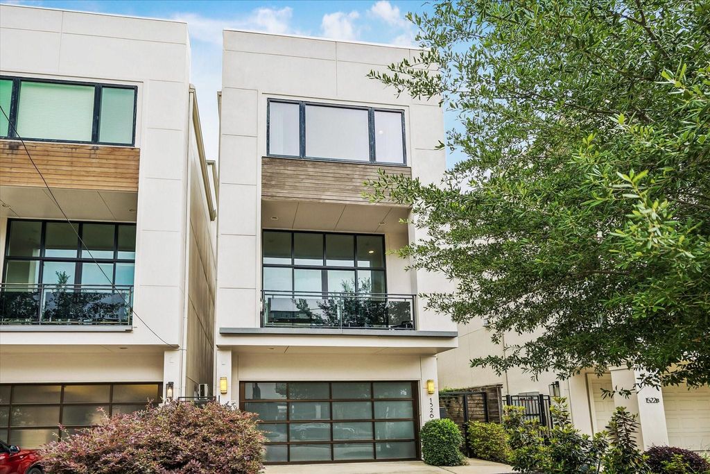 1526 Vermont Street, Houston, TX 77006