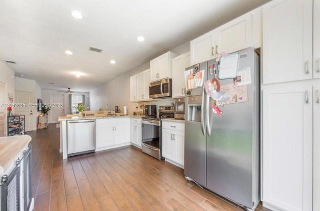 1443 SE 26th Avenue, Homestead, FL 33035