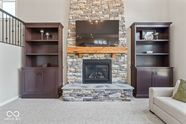 12623 Tidecrest Drive, Fishers, IN 46037