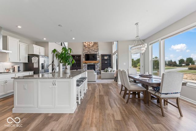 12623 Tidecrest Drive, Fishers, IN 46037