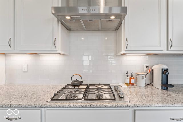 12623 Tidecrest Drive, Fishers, IN 46037