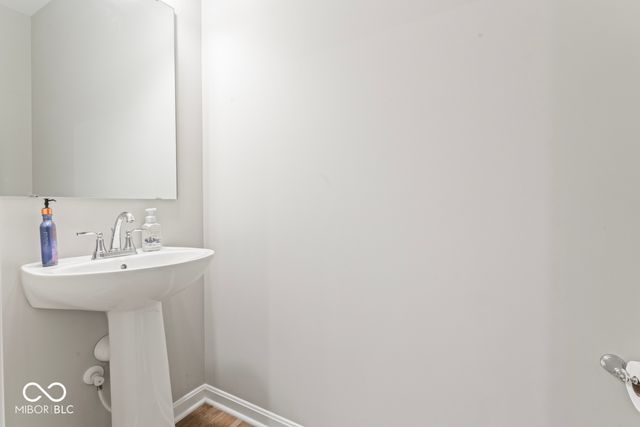 12623 Tidecrest Drive, Fishers, IN 46037