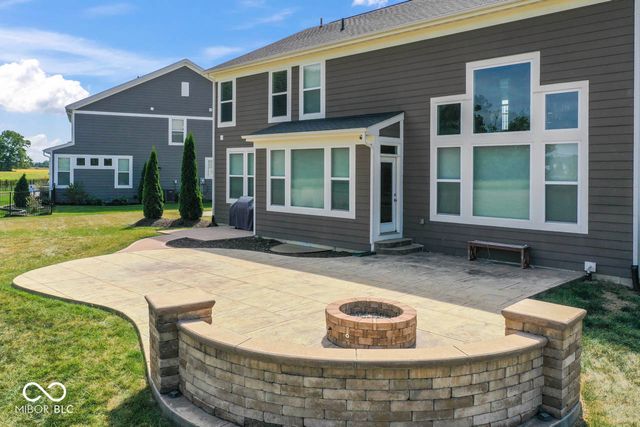 12623 Tidecrest Drive, Fishers, IN 46037