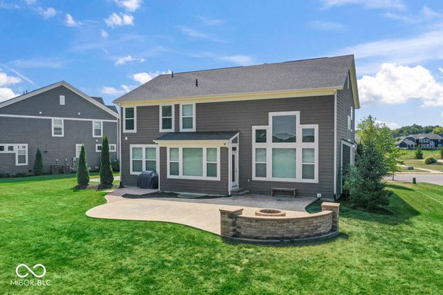 12623 Tidecrest Drive, Fishers, IN 46037