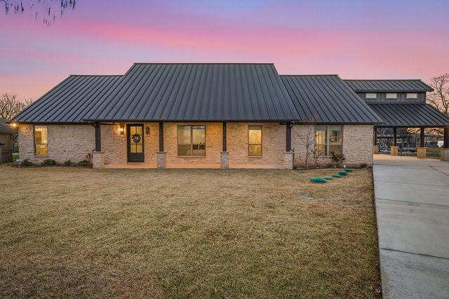 3420 Samoan Court, Granbury, TX 76048