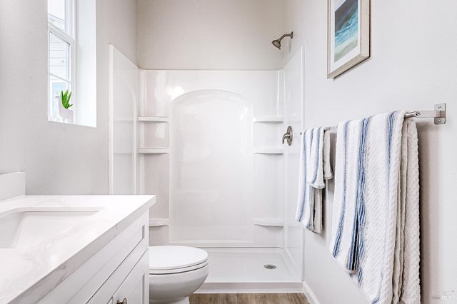 1960 Las Ventanas Dr, Santa Rosa, CA 95407