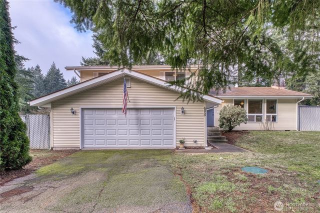 4850 Sherlyn Avenue SE, Port Orchard, WA 98367