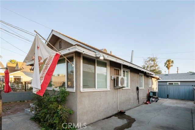 310 E Center, Pomona, CA 91767