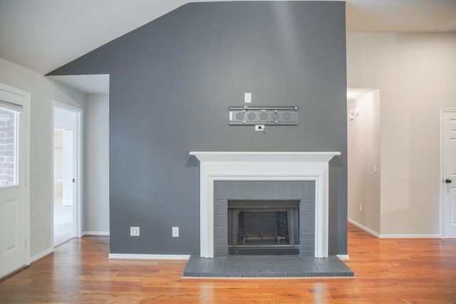 91 N Willow Point Circle, The Woodlands, TX 77382