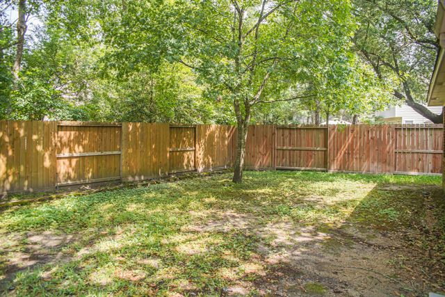 91 N Willow Point Circle, The Woodlands, TX 77382