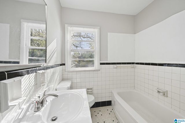 5609 COURT O, Birmingham, AL 35208