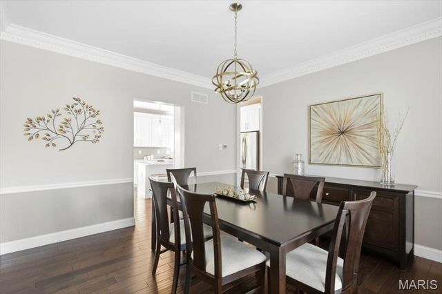 16917 Crystal Springs Drive, Chesterfield, MO 63005