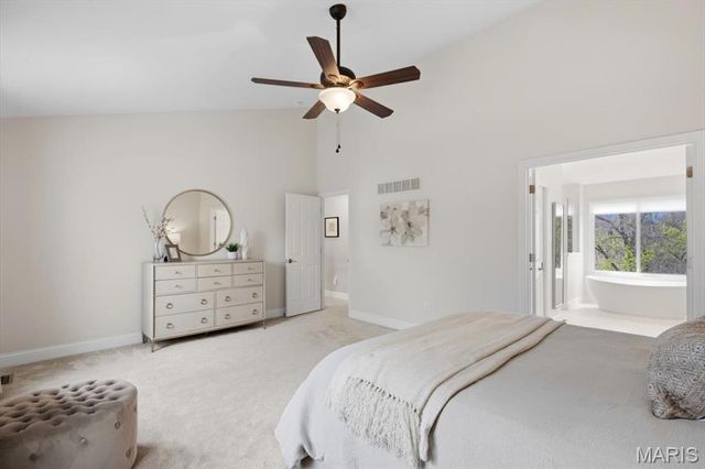 16917 Crystal Springs Drive, Chesterfield, MO 63005