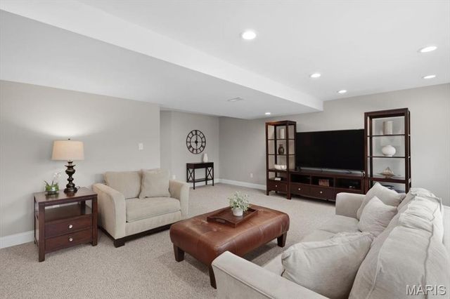 16917 Crystal Springs Drive, Chesterfield, MO 63005
