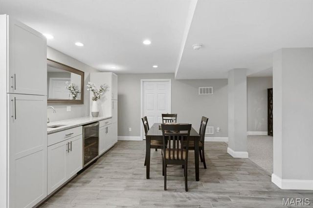 16917 Crystal Springs Drive, Chesterfield, MO 63005