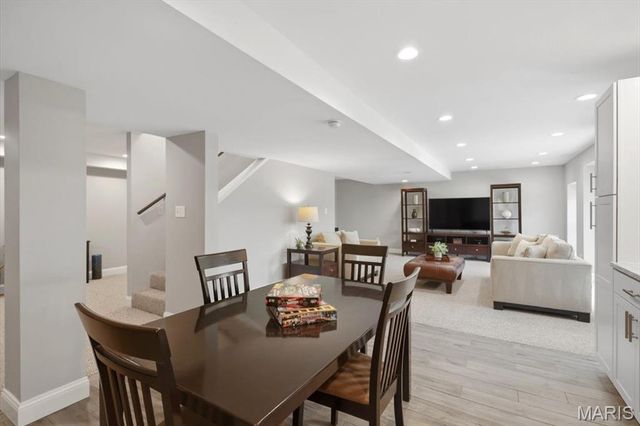 16917 Crystal Springs Drive, Chesterfield, MO 63005