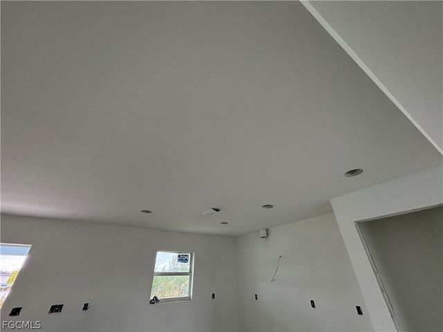 15256 Hennipen CIR, Port Charlotte, FL 33981