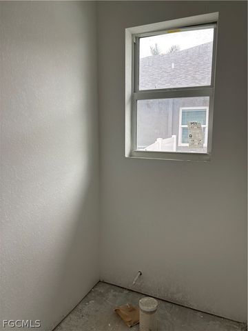 15256 Hennipen CIR, Port Charlotte, FL 33981