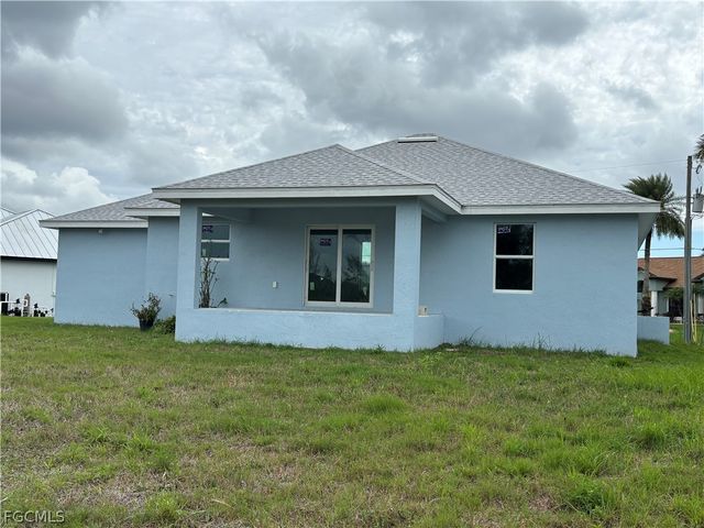 15256 Hennipen CIR, Port Charlotte, FL 33981