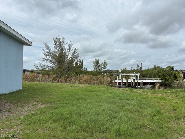 15256 Hennipen CIR, Port Charlotte, FL 33981