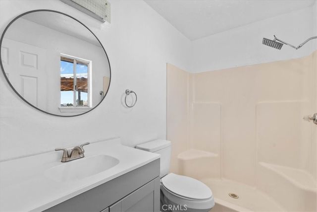 16424 Verde St, Hesperia, CA 92345