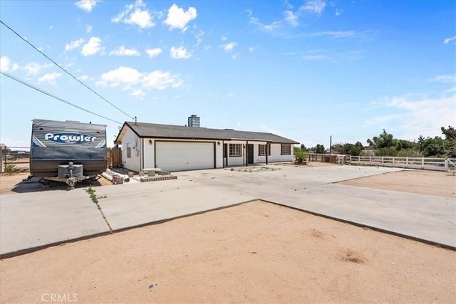 16424 Verde St, Hesperia, CA 92345