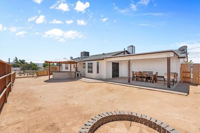 16424 Verde St, Hesperia, CA 92345