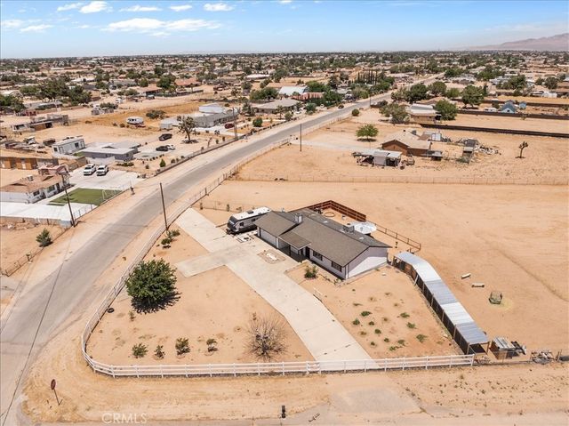 16424 Verde St, Hesperia, CA 92345