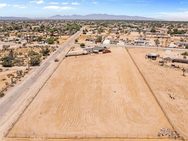 16424 Verde St, Hesperia, CA 92345