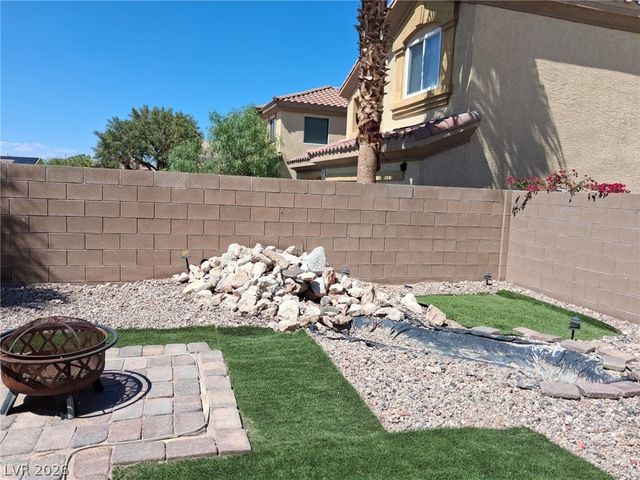 202 Lenape Heights Avenue, Las Vegas, NV 89148