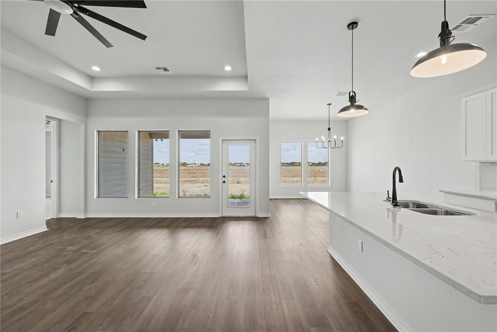 9606 Spanish Oak Dr, Corpus Christi, TX 78410 — photo 3