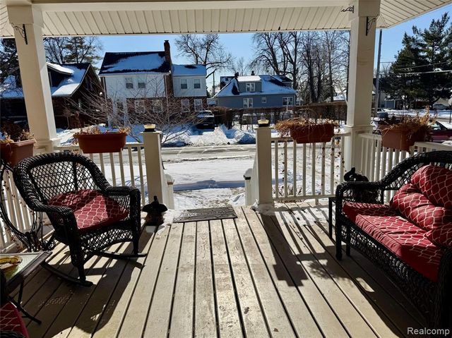 456 Vinewood Street, Wyandotte, MI 48192