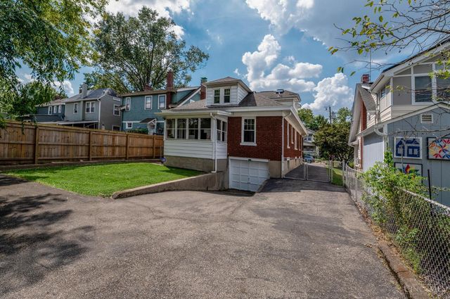 3640 Amberson Avenue, Cincinnati, OH 45208