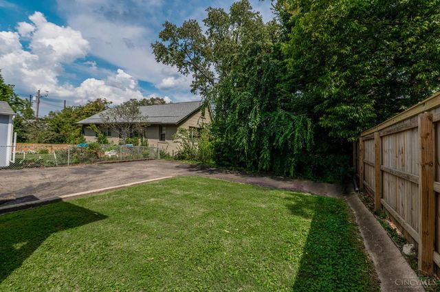 3640 Amberson Avenue, Cincinnati, OH 45208