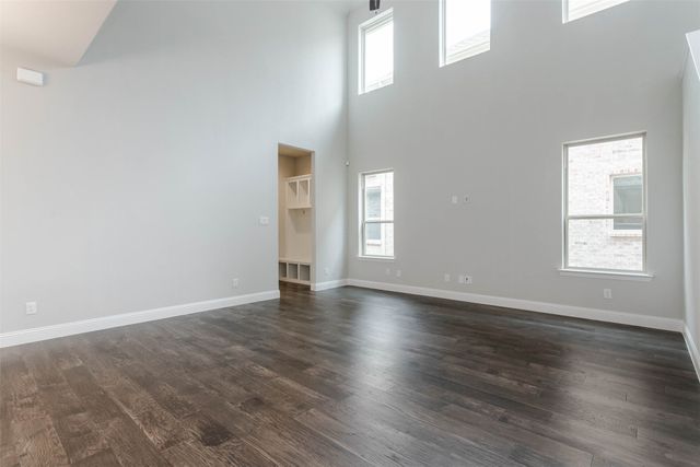 1537 Euclid Alley, Corinth, TX 76208