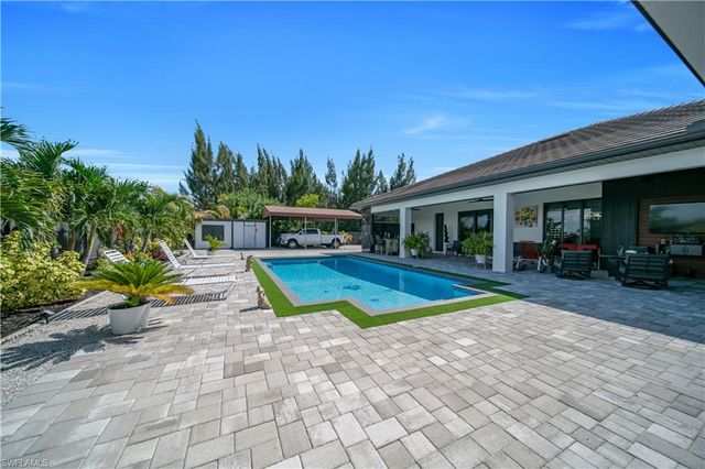 643 SW 18th CT, Cape Coral, FL 33991