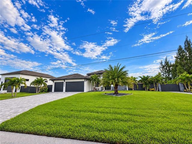 643 SW 18th CT, Cape Coral, FL 33991