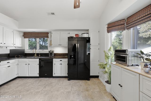 935 Soundside Road, Edenton, NC 27932